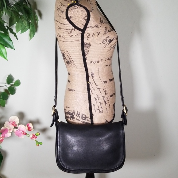 Coach Handbags - Coach 3 Compartments Leather Crossbody/Shoulder